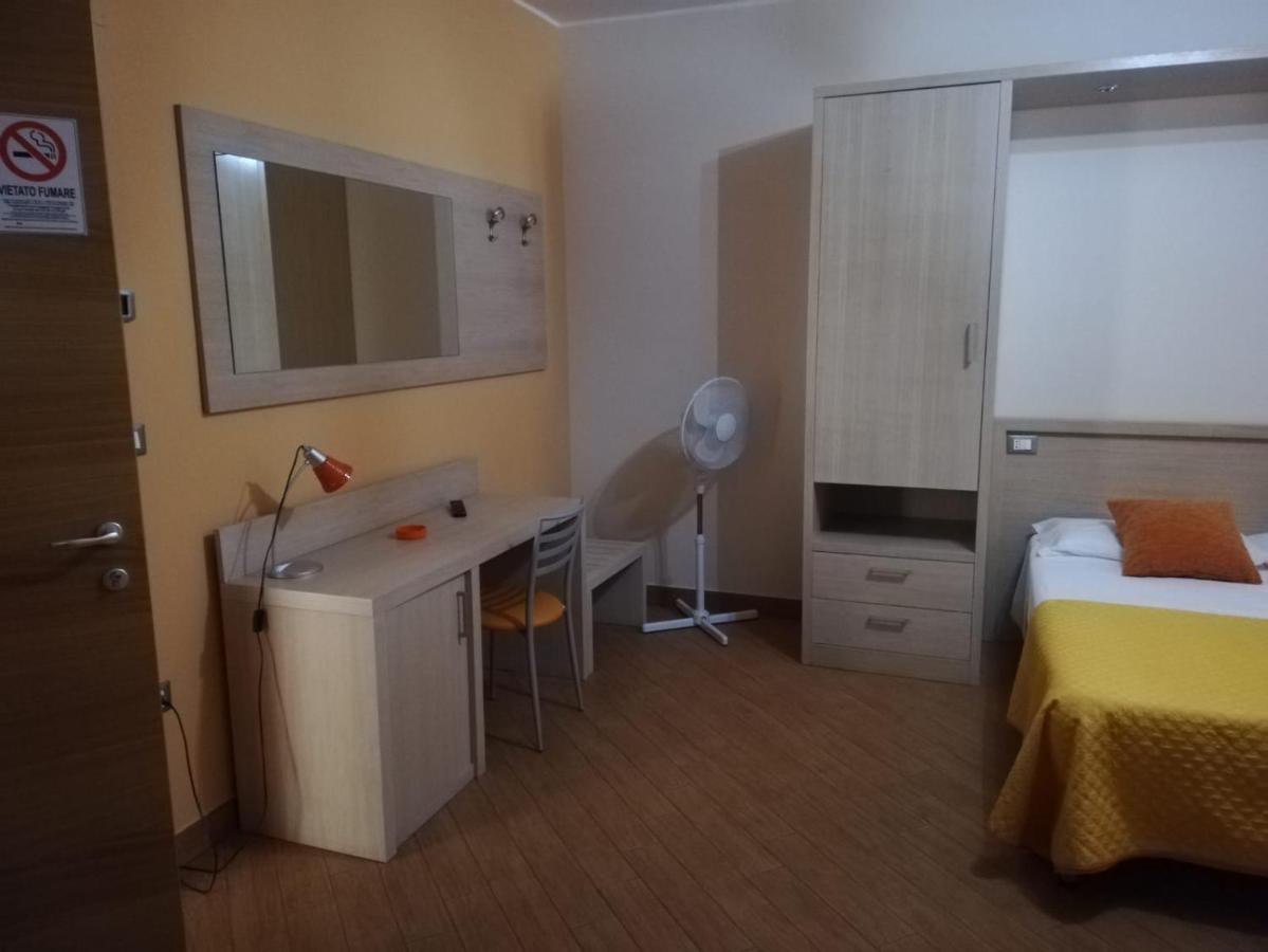 Affittacamere Certe Notti Sala Consilina Exteriér fotografie